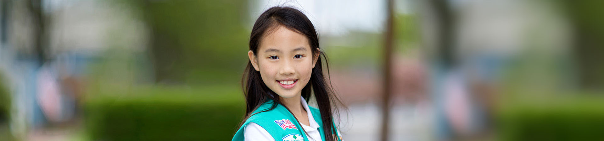  Headshot of a Junior Girl Scout 